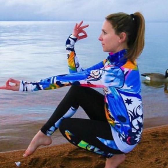 Base Layer Set - Picture 1 of 10